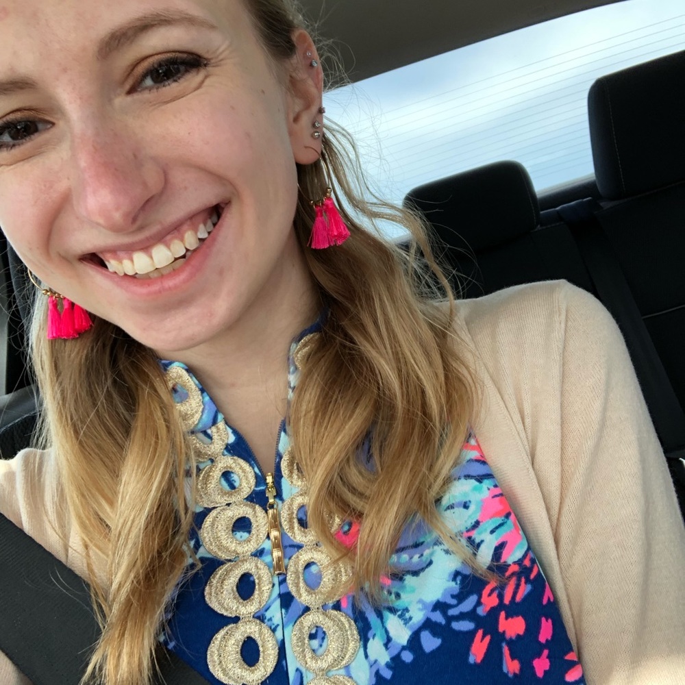 Meet your Posher, Alyssa